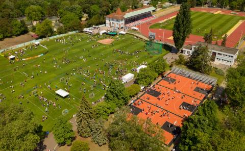 VELED KEREK A VILÁG SPORT- ÉS CSALÁDI NAP